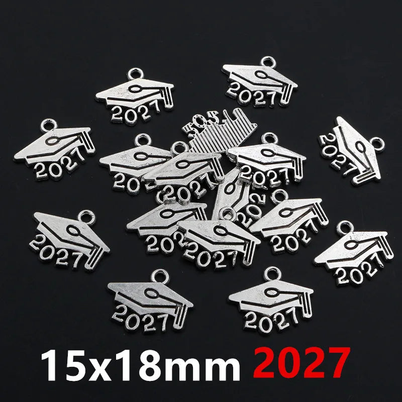 50 Stück 9x14mm Jahr Nummer 2026 2027 2028 Anhänger Charms DIY Schmuck Herstellung Schmuck finden antike versilbert Zubehör