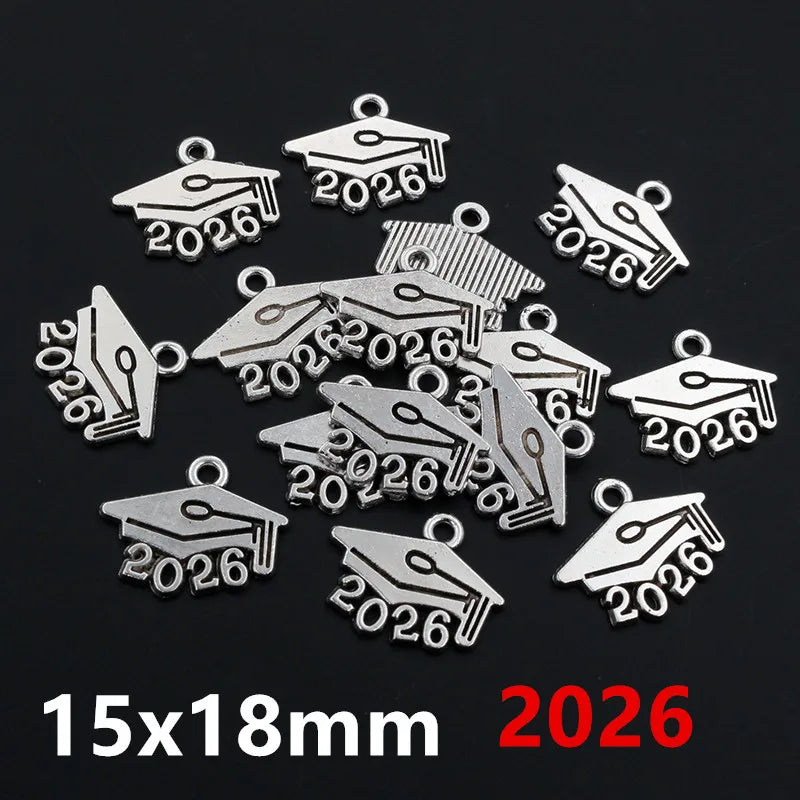 50 Stück 9x14mm Jahr Nummer 2026 2027 2028 Anhänger Charms DIY Schmuck Herstellung Schmuck finden antike versilbert Zubehör