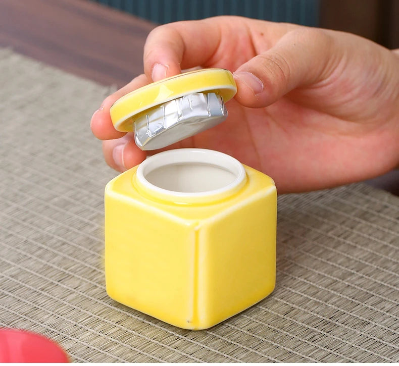 Pet Ashes Ceramic Container Hamster Cremation Personalized Coffin Small Dog Funeral Burial Urn Relics Memorial Places