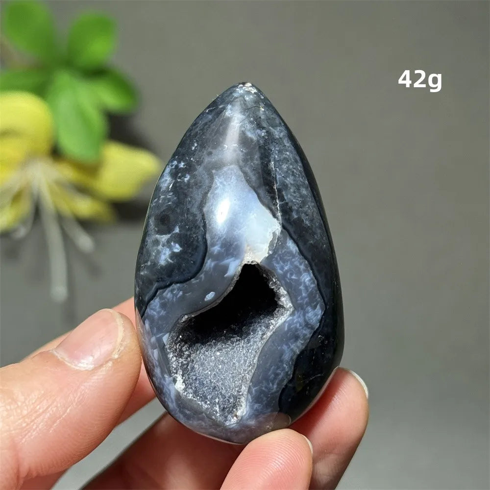 Natürlicher schwarzer Achat, Kristallloch, eiförmiger Kristall, Heilung, spirituelle Meditation, Mineralquarz, Aura, Energie, Heimdekoration
