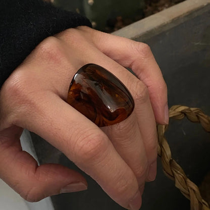 Vintage Trendy Große Fingerringe für Frauen Übertrieben Bernstein Farbe Harz Temperament Geometrische Fingerring Punk Schmuck