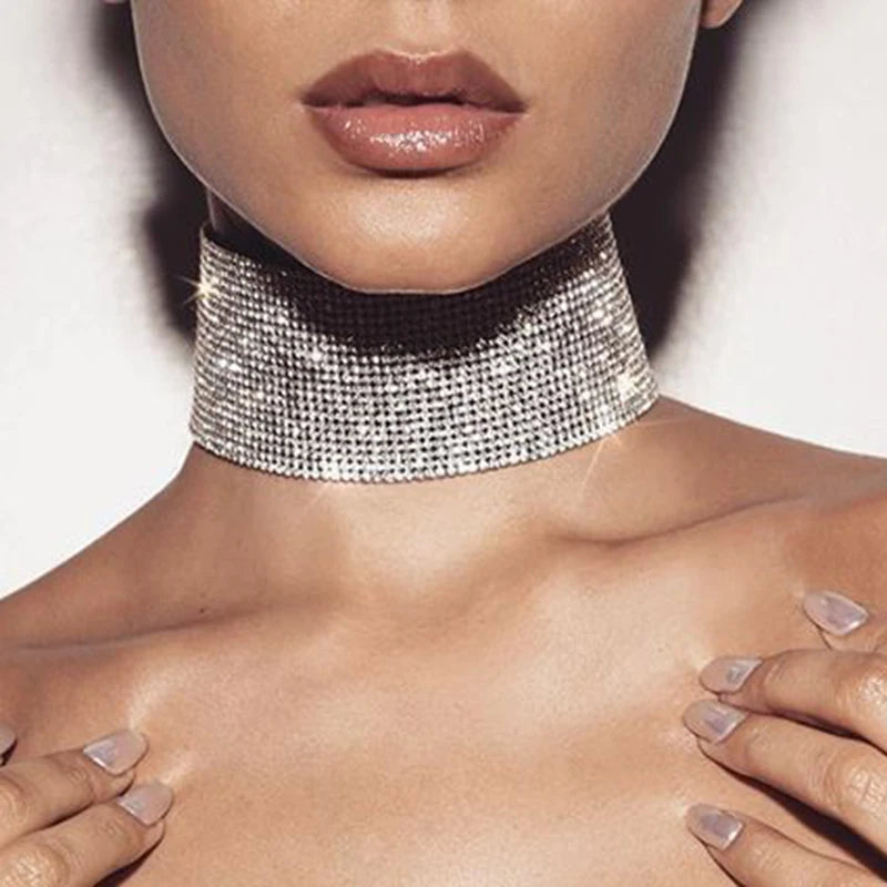 FestivalQueen Luxus-Halsband mit glitzernden Strasssteinen für Damen, breite Kragenkette, Promi-Schmuck, Geschenke, Bar, Nachtclub 2024
