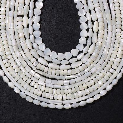 Natürliche weiße Perlmutt-Muschelperlen, Rondelle-Herz, ovale runde Süßwasser-Muschelperlen für die Schmuckherstellung, 38,1 cm pro Strang