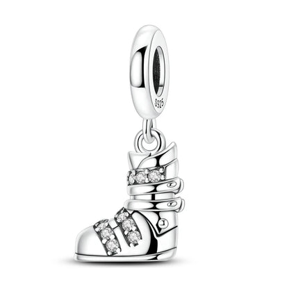 Klassische rote High Heels und goldene Turnschuhe aus 925er-Sterlingsilber, Fußball-Trophäe, baumelnder Charm, passend für Armbänder, Boutique-Schuhserie, Geschenke