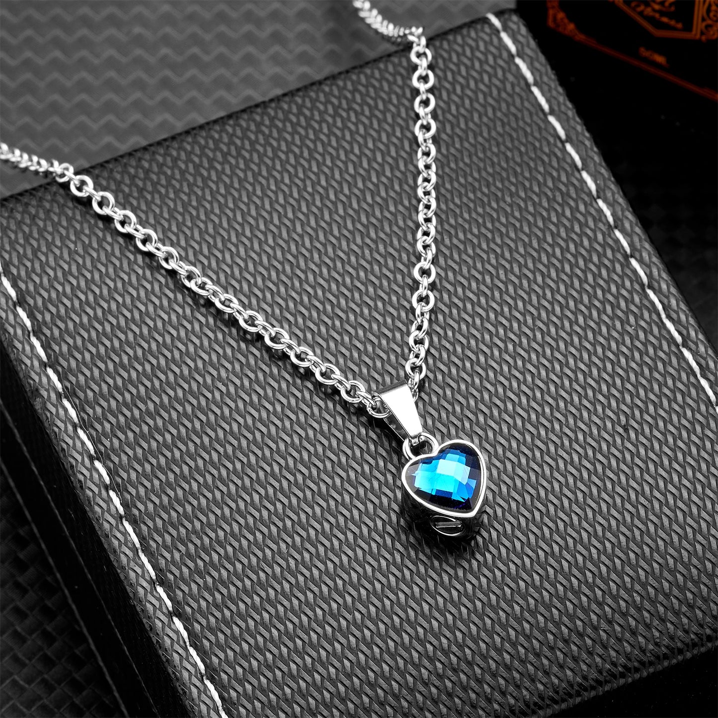 Herz-Urnen-Halskette aus Edelstahl mit Geburtsstein – Urnen-Schmuck für menschliche Asche, Andenken-Urnen-Schmuck