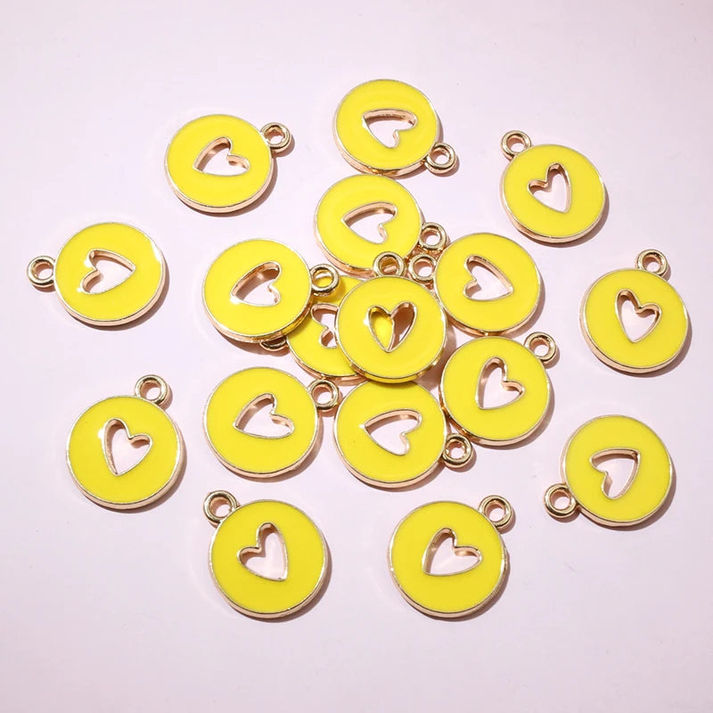 20 Stück 15 x 12 mm Emaille doppelseitig hohle Herz Charms Anhänger DIY Schmuckherstellung Zubehör für Armband Ohrringe Halskette