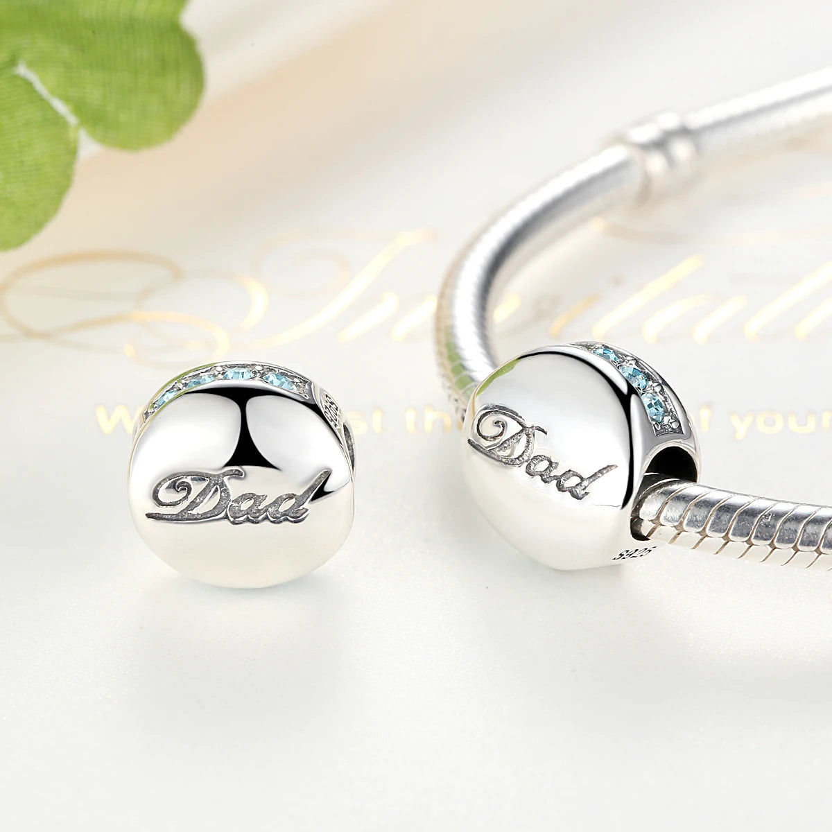 BAMOER Familien-Charm aus echtem 925er-Sterlingsilber mit blauen Kristallen, passend für Armbänder und Armreifen