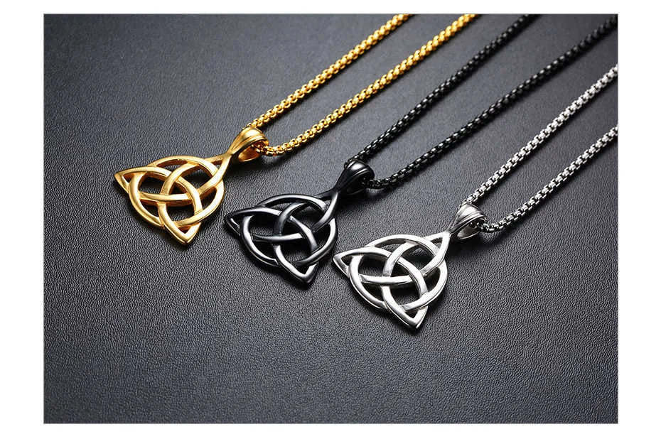 Vnox Wikinger-Halsketten mit keltischem Knoten für Herren, Edelstahl, Dreifachknoten-Anhänger, lässiger Herrenschmuck mit 61 cm Box-Kette