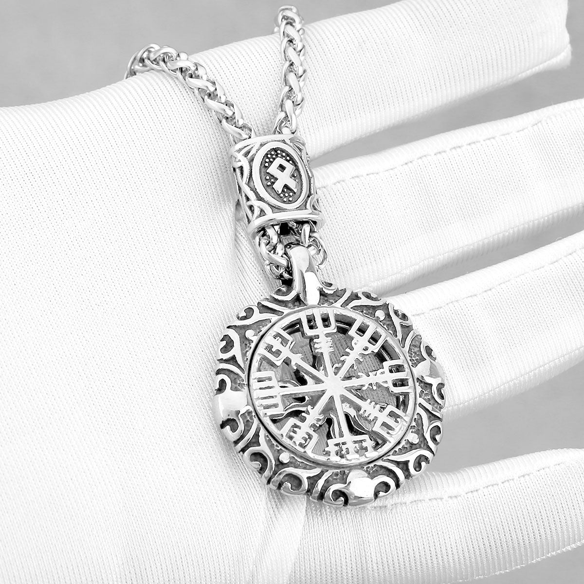 Kreatives Design Wikinger Rune Kompass Halskette Vintage Mode Amulett Edelstahl Anhänger für Herren Großhandel Schmuck