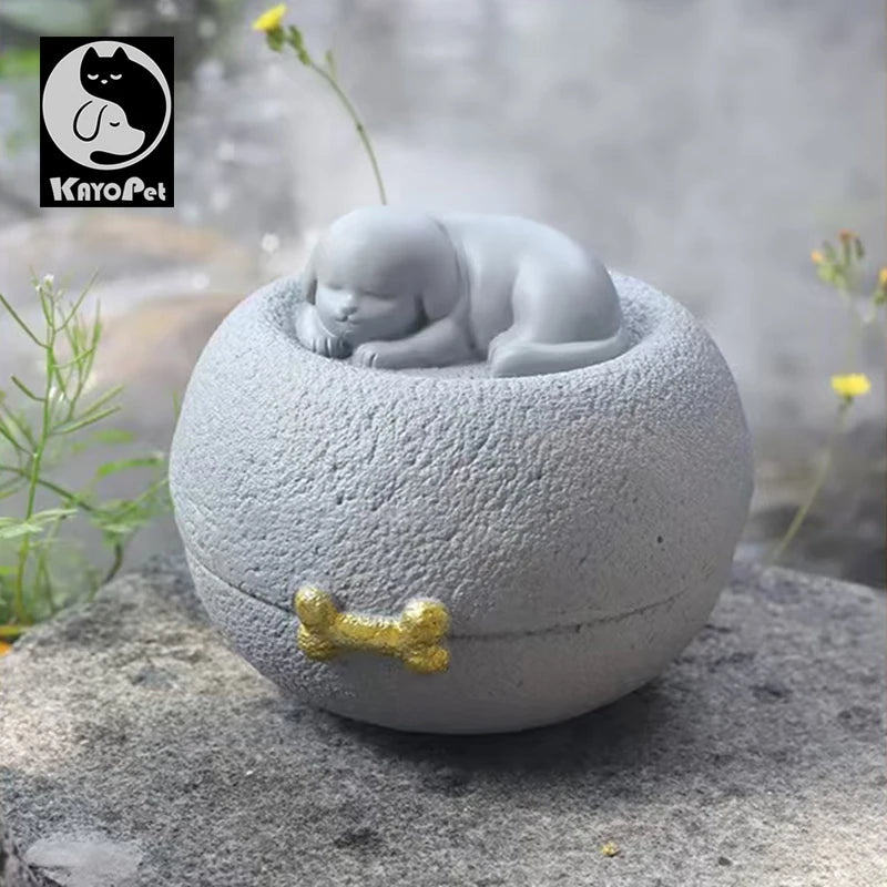 Pet urn shape for cats and dogs, memorial cremation urn, original handmade decoration, funeral, cat and dog urn, memorial box