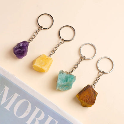 1 STÜCK Natürlicher Kristall Rohstein Rosenquarz Edelstein Handwerk Kristall Schlüsselanhänger Edelstahl Handtasche Dekor Zubehör