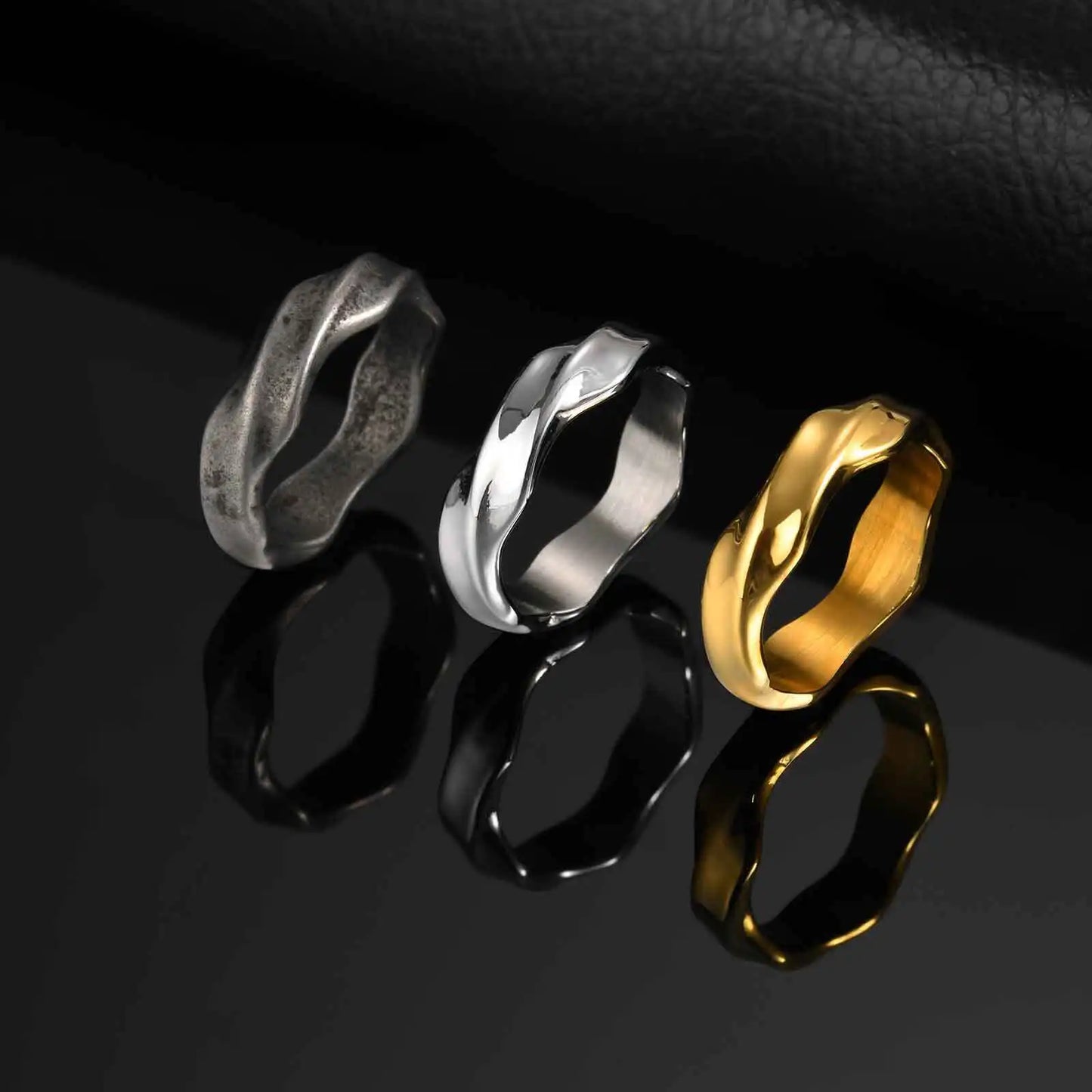 Einfache Mobius-Ringe für Männer und Jungen, einfacher Paar-Fingerring aus Edelstahl, Punk-Vintage-Schmuckgeschenke
