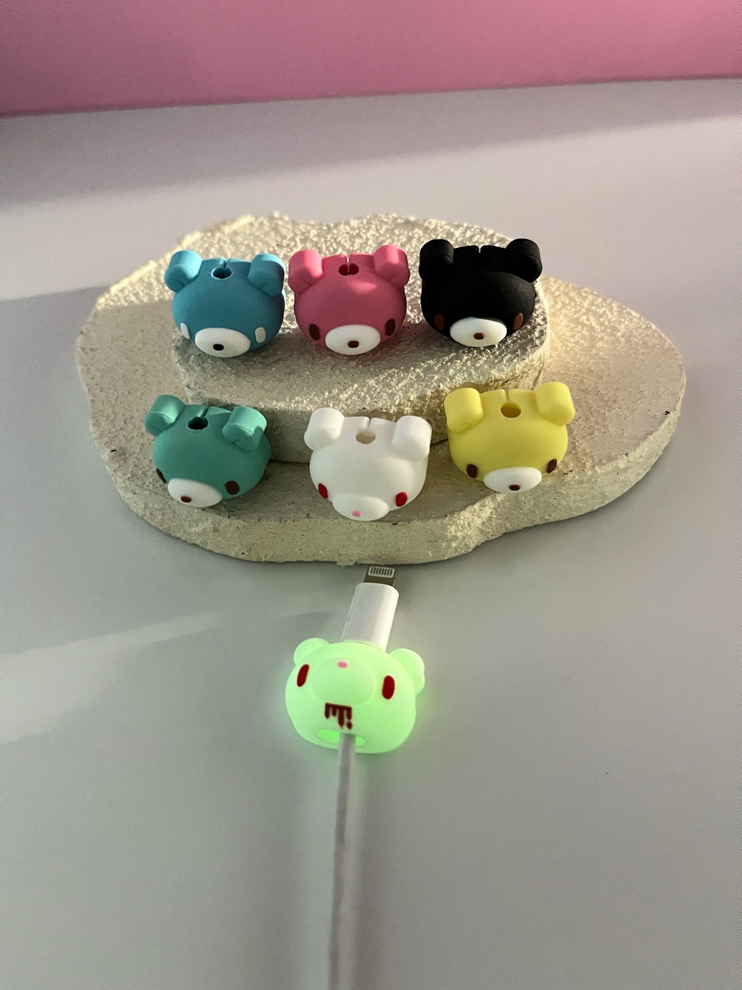 Leuchtender Kawaii Bär Datenkabelschutz Anti-Bruch Cartoon Ladekabelschutz für iPhone Android