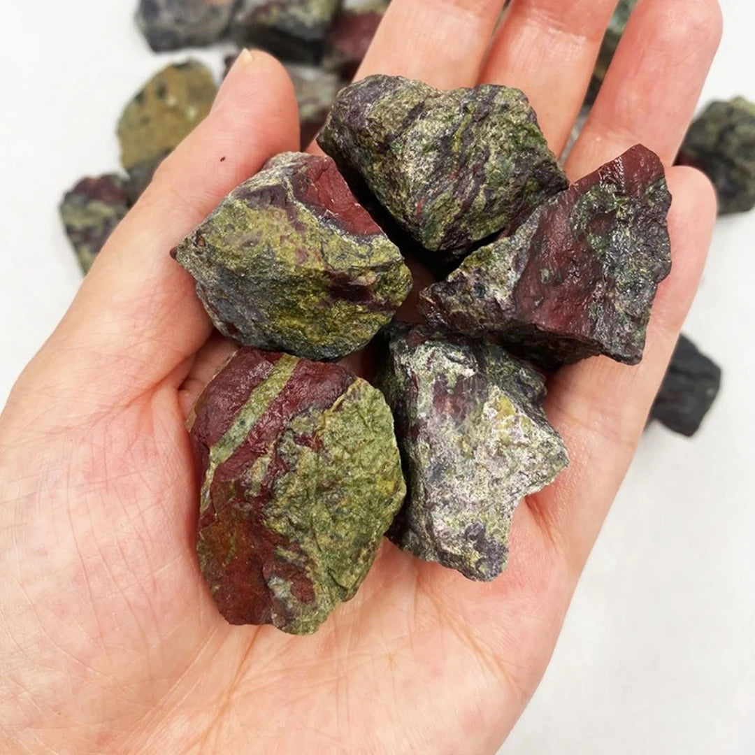 40 g/120 g/240 g natürlicher Drachenblutstein, rohe raue Mineralexemplare, Trommelsteine, Heimdekoration, dekorativ aus Steinhandwerk