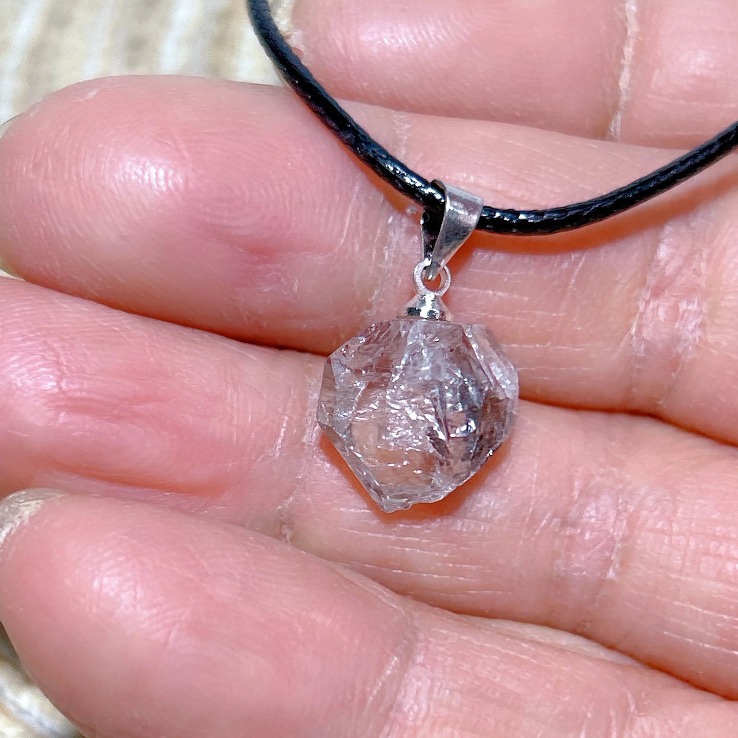 Natürlicher Kristall Herkimer Diamant Zubehör Hängestein Edelsteine Mineral Energie Reiki Heimdekorationen Geschenk Erzkristalle