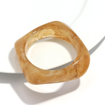 Vintage Acryl große bunte geometrische unregelmäßige Armreifen für Frauen trendige Harz breite Manschette Armreifen Armbänder 2025, Modeschmuck
