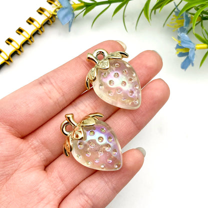 4/8 Stück saftige 3D-Erdbeer-Charms – Erstellen Sie bezaubernden DIY-Schmuck! (Perfekt für Sommeraccessoires und Geschenke)