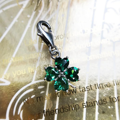 Grüner Kleeblatt-Charm-Anhänger, europäischer handgefertigter Glücksschmuck für Damen und Herren, neues Geschenk aus reinem 925er Sterlingsilber