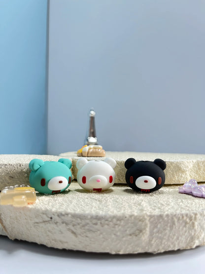 Kawaii Bloody Bear Datenkabelschutz, niedliche Cartoon-Tier-Ladekabelabdeckung, stoßfest und langlebig, einzigartiges Zubehör für Telefon