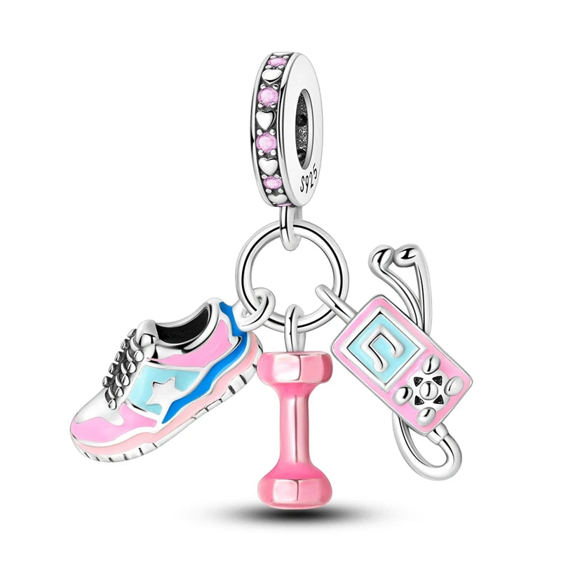 Klassische rote High Heels und goldene Turnschuhe aus 925er-Sterlingsilber, Fußball-Trophäe, baumelnder Charm, passend für Armbänder, Boutique-Schuhserie, Geschenke