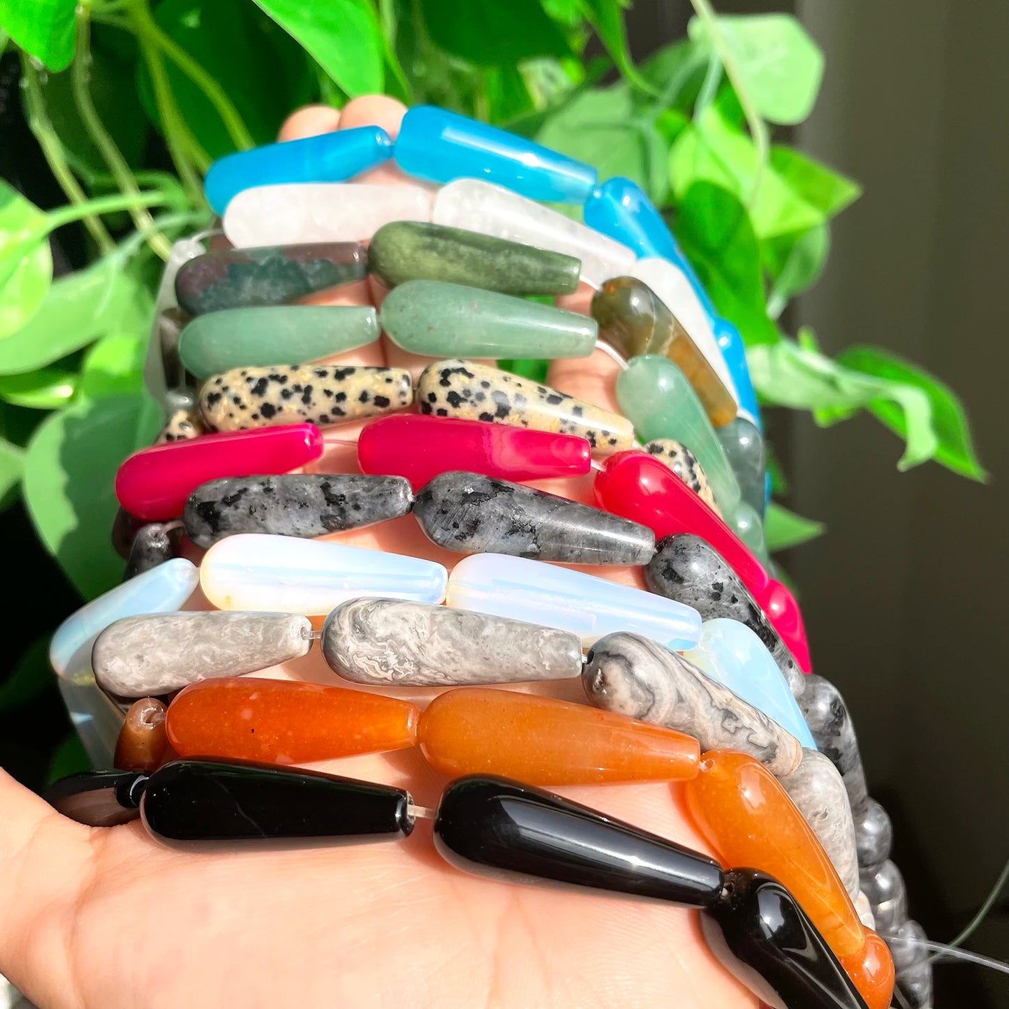 2 Stück natürlicher Wassertropfen aus echtem Stein, Indien-Achate, Labradorit, Tigerauge, Chalcedon, lose Perlen für Schmuckherstellung, DIY-Armband