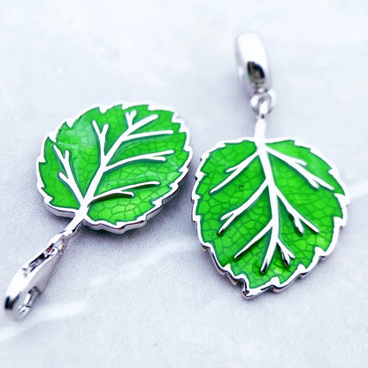 Heißer Verkauf Europa Mode Europäischen 925 Sterling Silber Reine und Frische Grüne Blatt Blütenblatt Anhänger Charme Für Frauen