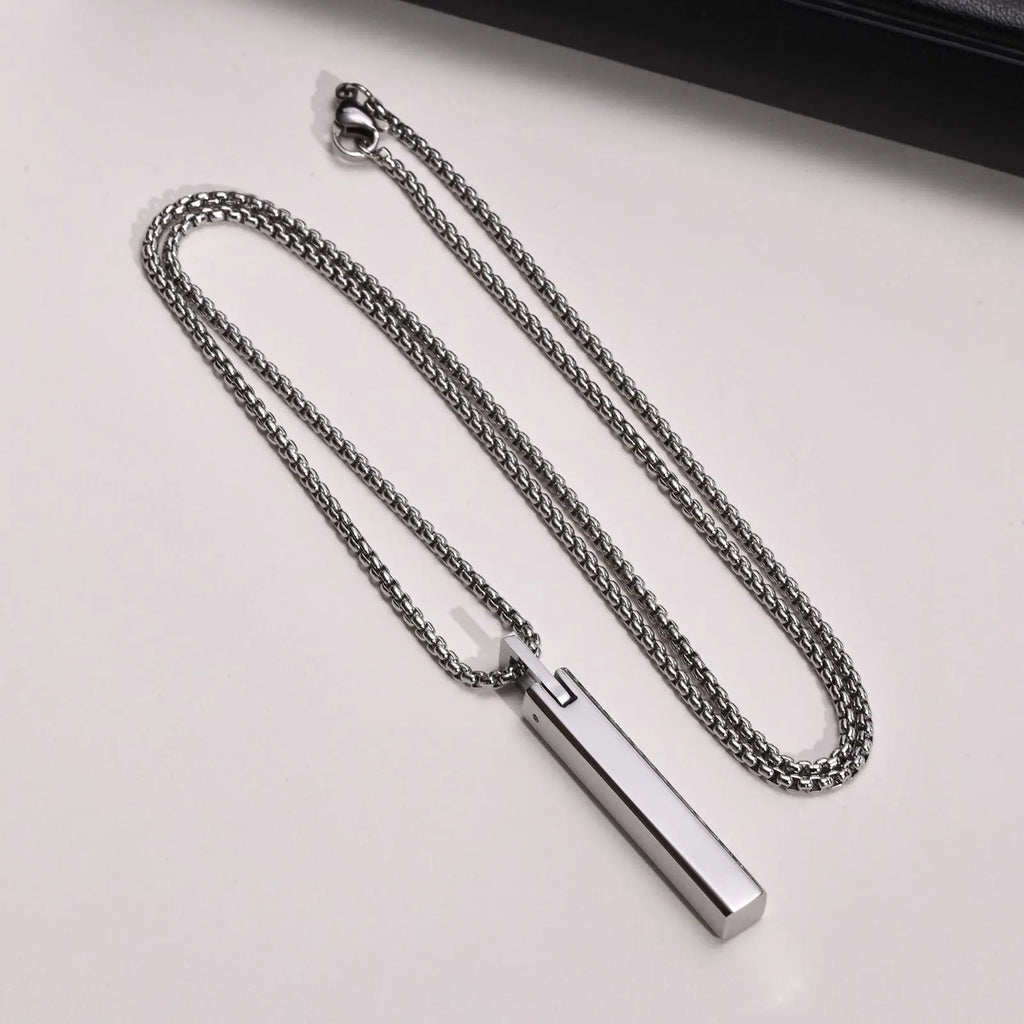 Wasserdichte 3D-Halsketten mit vertikaler Balken für Männer, minimalistischer geometrischer Anhänger aus Edelstahl mit Box-Kette, männlicher Kragenschmuck