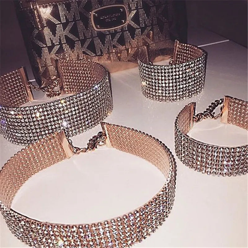 FestivalQueen Luxus-Halsband mit glitzernden Strasssteinen für Damen, breite Kragenkette, Promi-Schmuck, Geschenke, Bar, Nachtclub 2024
