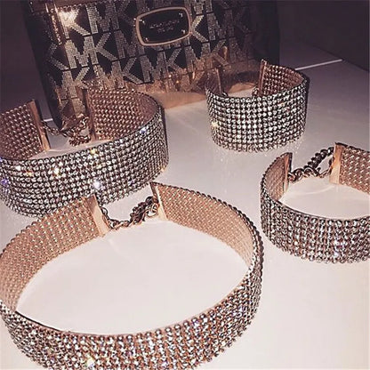 FestivalQueen Luxus-Halsband mit glitzernden Strasssteinen für Damen, breite Kragenkette, Promi-Schmuck, Geschenke, Bar, Nachtclub 2024