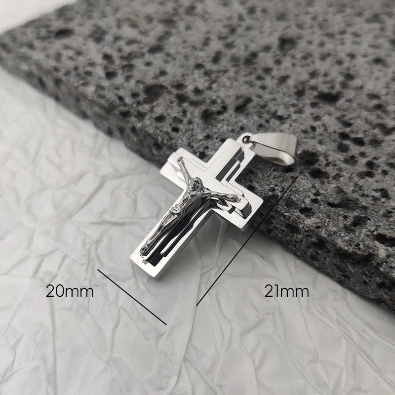 Neues Design 18K vergoldeter wasserdichter Jesus-Kreuz-Anhänger aus Edelstahl für Männer, religiöse Charms