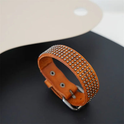 MKENDN Vintage pflanzlich gegerbtes Rindsleder-Manschettenarmband für Männer und Frauen, Punk-Armreif, geriebenes Distressed-Denim-farbiges Armband