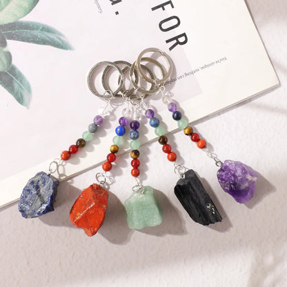 1 Stück natürlicher Kristall-Schlüsselanhänger mit sieben Chakra, Kristall-Rohstein-Anhänger, handgefertigter Schmuck, Festival-Geschenk