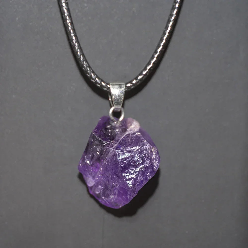1PC Natürlicher Kristall Rohstein Amethyst Anhänger Energie Heilung Edelstein Amethyst Halskette Charms Chakra Halo Schmuck für Frauen