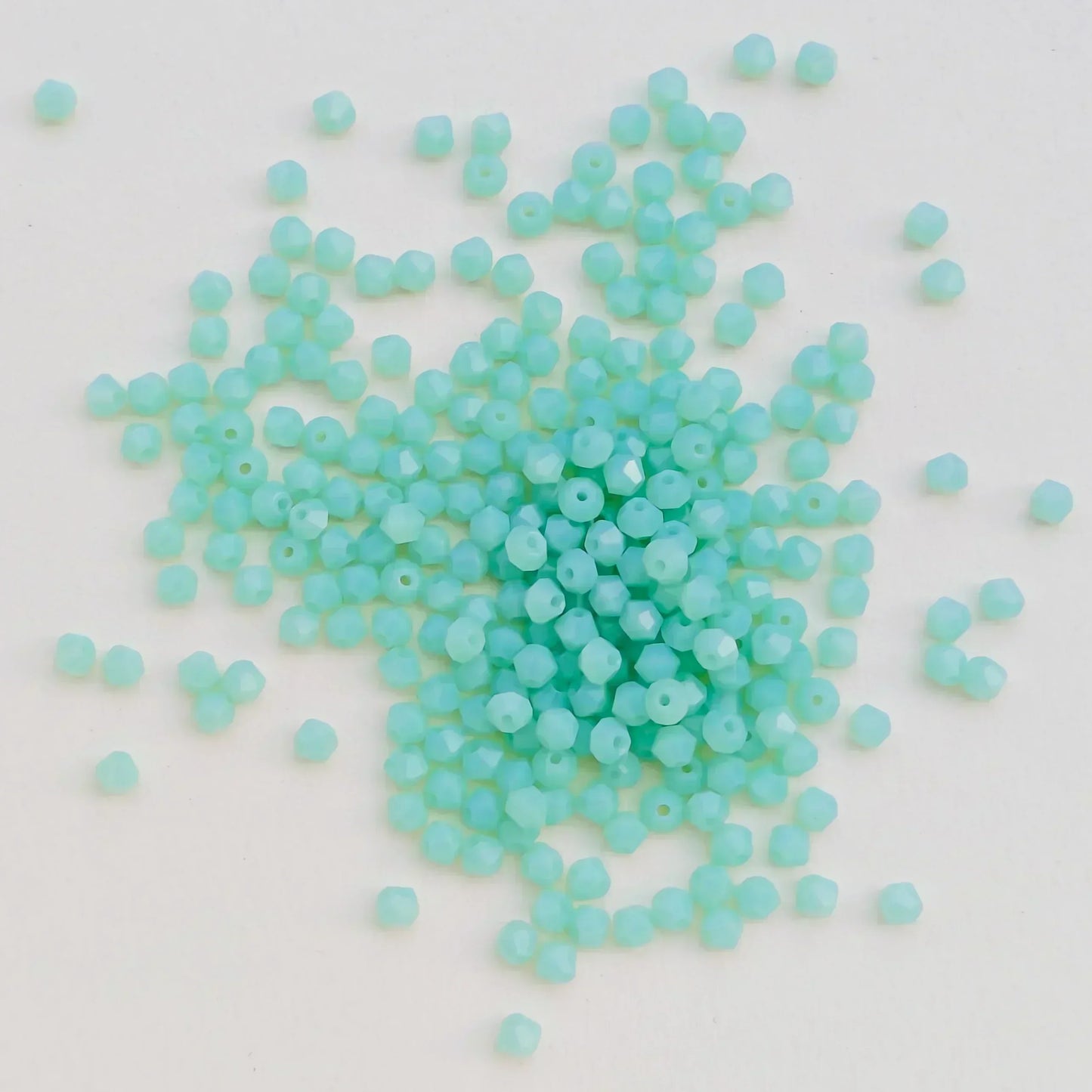 100pcs 4mm glänzende facettierte österreich Kristall perlen Bicone Perlen lose Spacer Perlen für Schmuck machen DIY Armband Halskette Anhänger