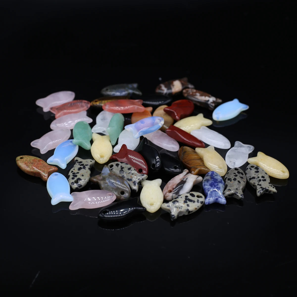 Fischform Naturstein Anhänger Großhandel Mix Farbe Achat Stein Charms für die Herstellung von DIY Schmuck Halskette 13x25mm 5 Stück