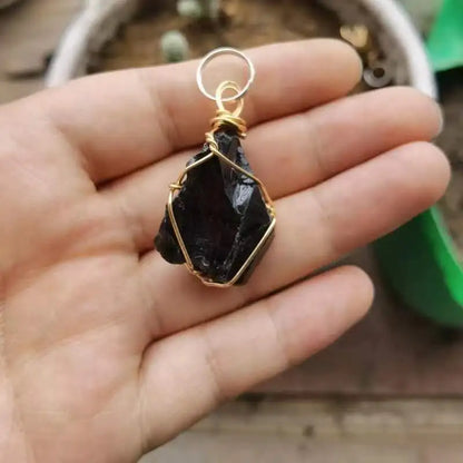 Kleine Raw Kristall Keychain, Haustier Kragen Charme, Tasche Zubehör, natürliche, kristall auf die gehen, keychain charme, geschenk ideen, healing