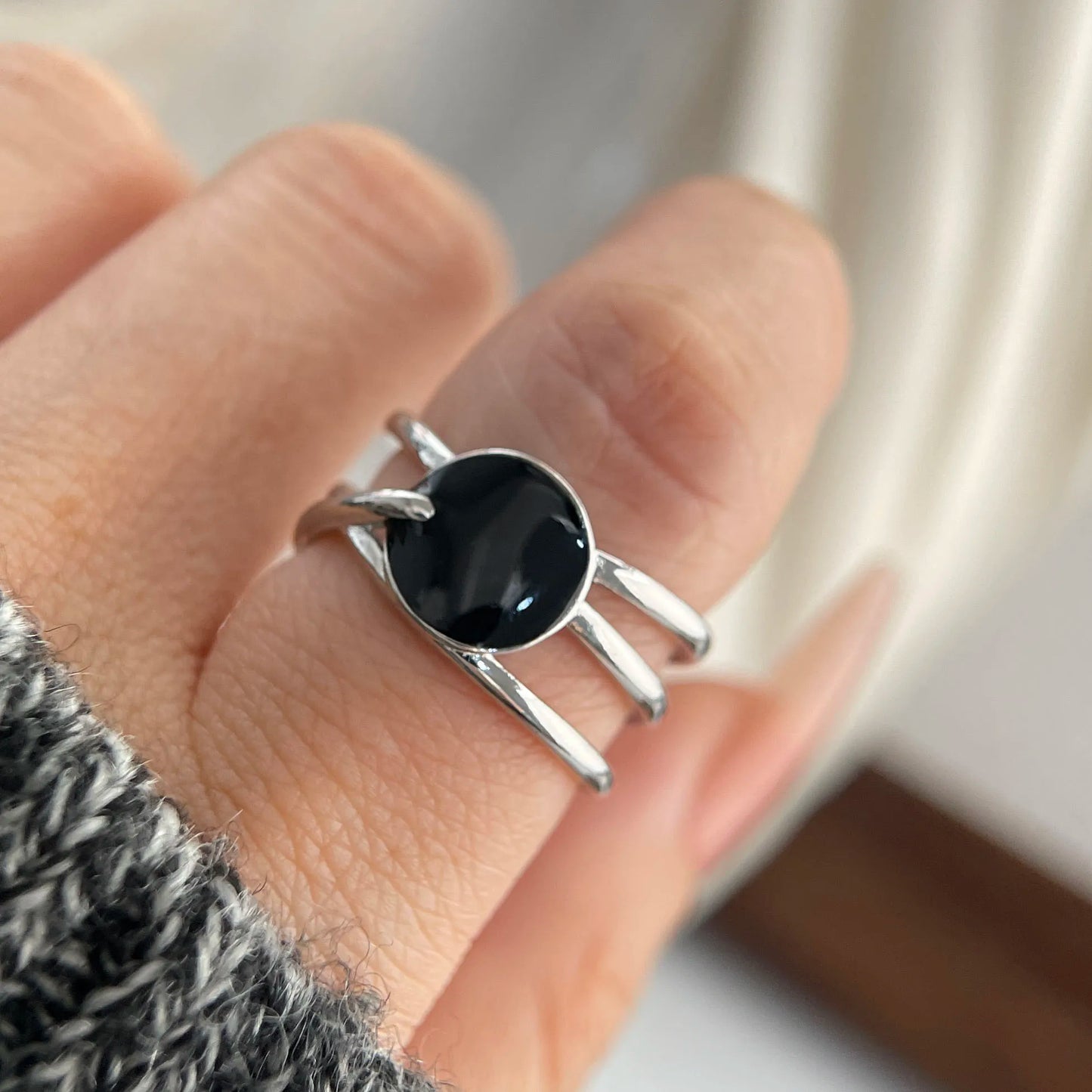 925 sterling silver rings for women, couples, minimalist, handmade, simple black stone ring, fine jewelry, gift, hypoallergenic