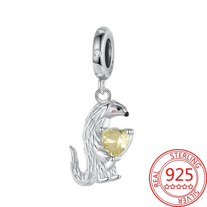 Exquisiter kleiner Affe aus 925er-Sterlingsilber, umarmender roter Herz-Anhänger, passend für Armbänder, Halsketten, Party-Paarung mit handgefertigten Geschenken