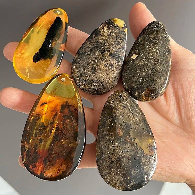 Großer Bernstein-Anhänger für Frauen, DIY-Schmuck, Großhandel, einzigartiger Tropfen, natürliche Pflanze, 100 % echter originaler baltischer Stein für Kettenhalskette