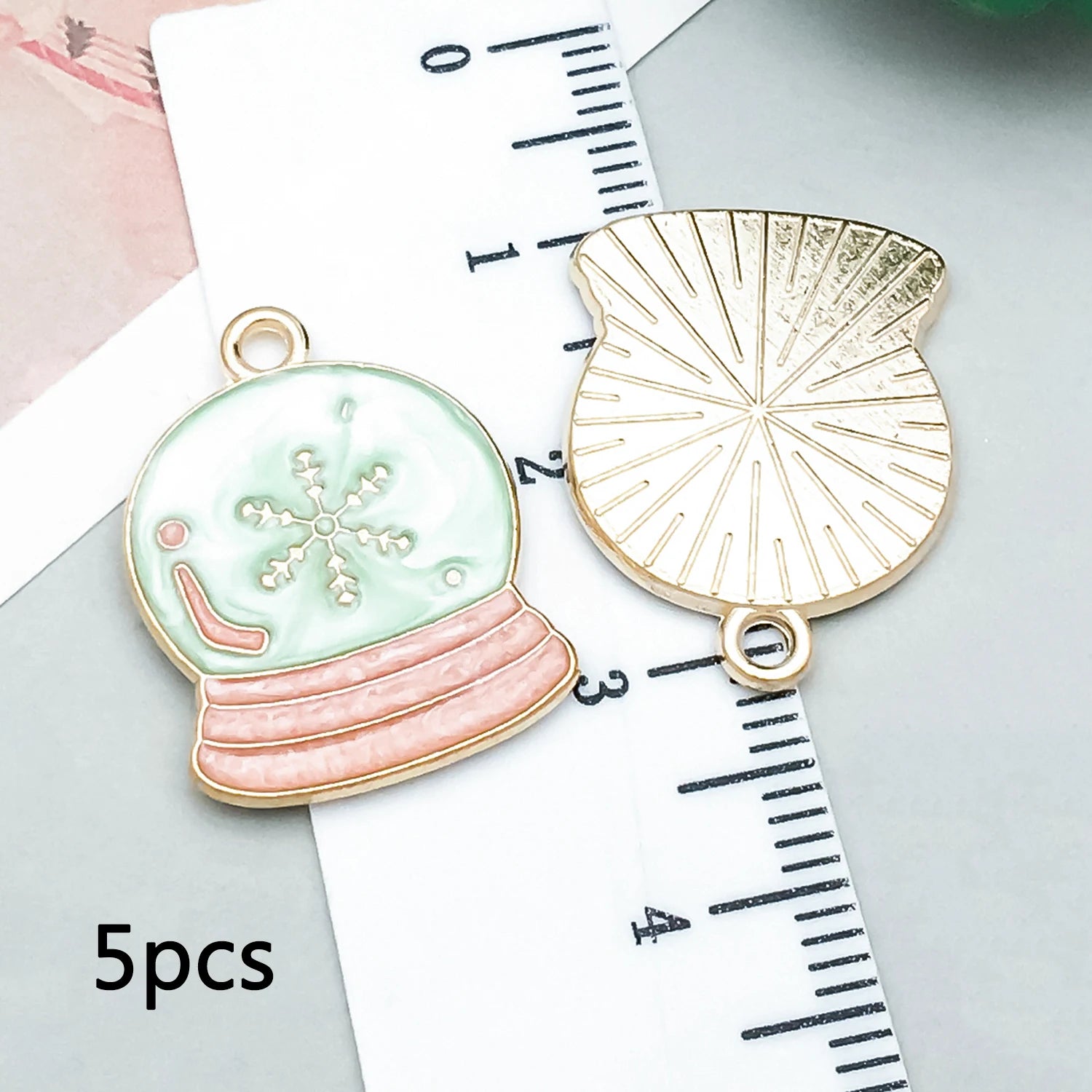 5/20 Stück Legierung Emaille Pulver weiß Weihnachten Anhänger Schmuck machen DIY Schlüsselanhänger Ohrringe Charms für Schmuck Armbänder Halskette