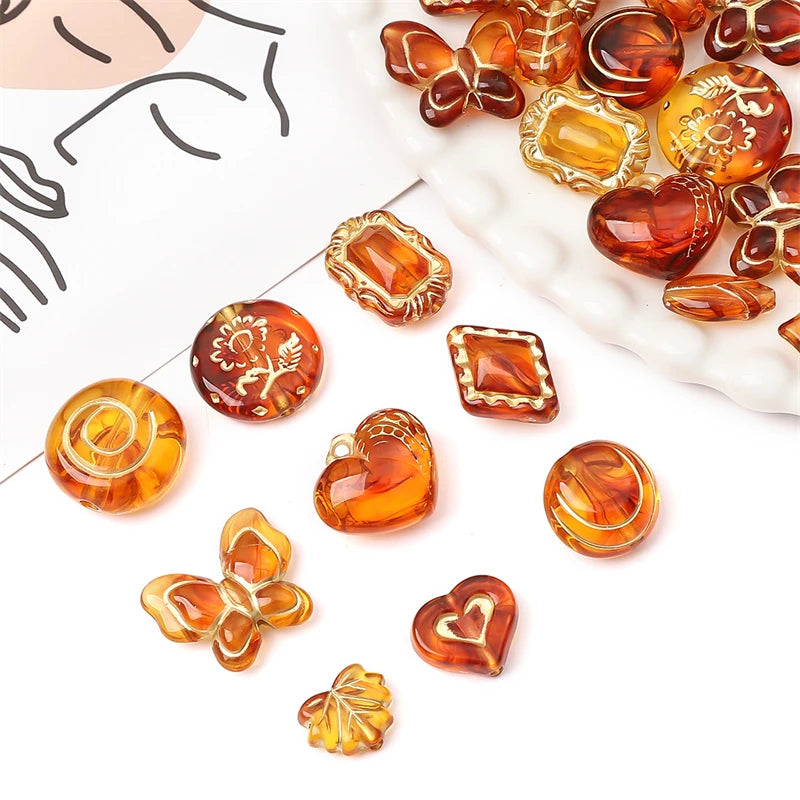 Acryl Retro Bernstein Gold Barock Kunststoff Perle Herz Blume Schmetterling Perlen für Halskette Armband DIY Schmuck herstellung