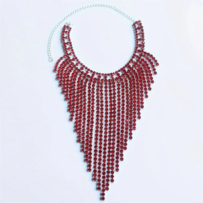 Modische Glänzende Rote Strass-Langquasten-Halskette, Europäische und Amerikanische Strass-Halskette, Trendiges Accessoire