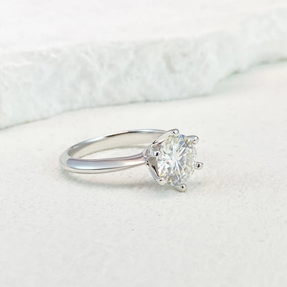 NeeTim 0,5–5 ct Moissanit-Ring für Damen, 925er Sterlingsilber mit weißvergoldetem Labordiamant, Verlobungs- und Ehering-Schmuck