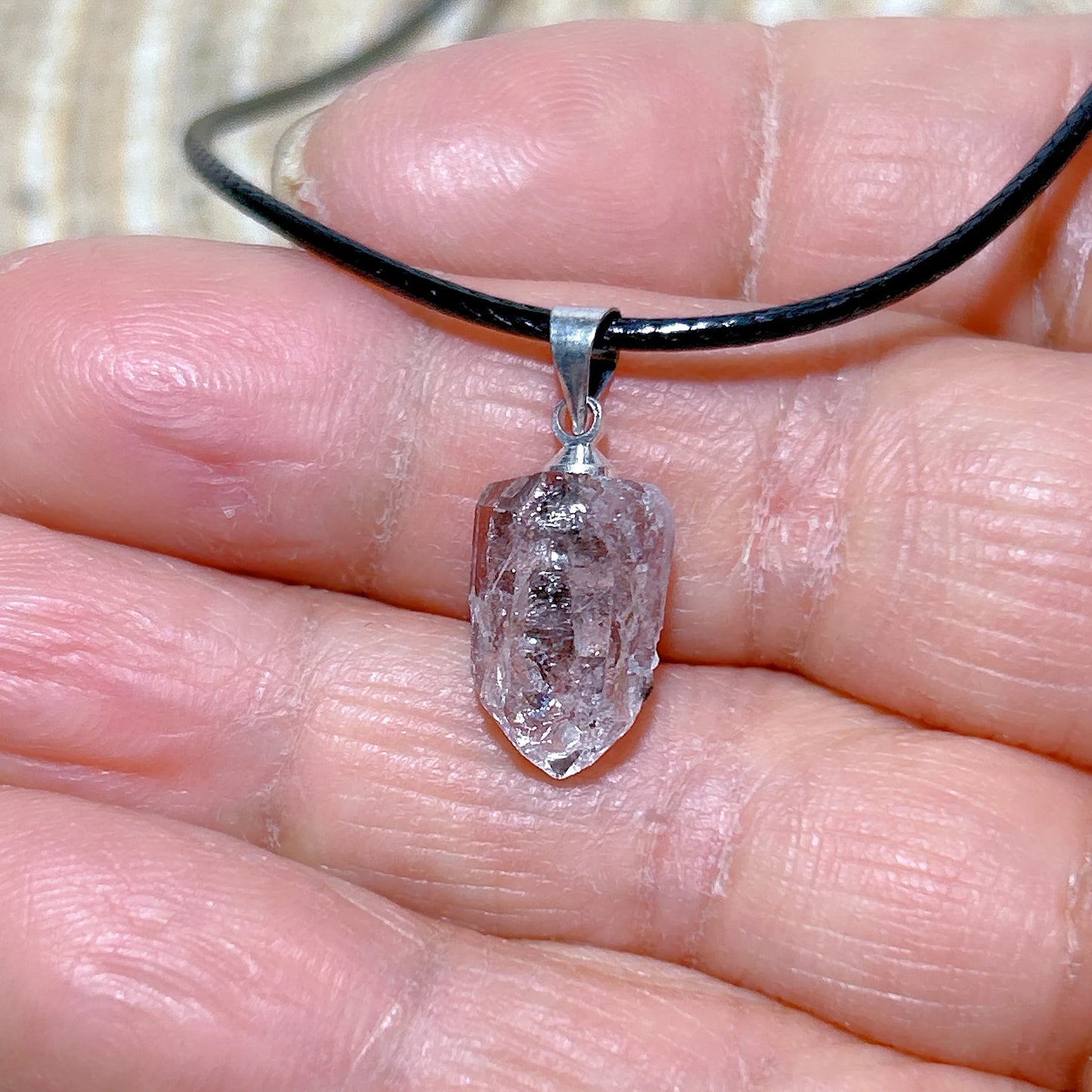 Natürlicher Kristall Herkimer Diamant Zubehör Hängestein Edelsteine Mineral Energie Reiki Heimdekorationen Geschenk Erzkristalle
