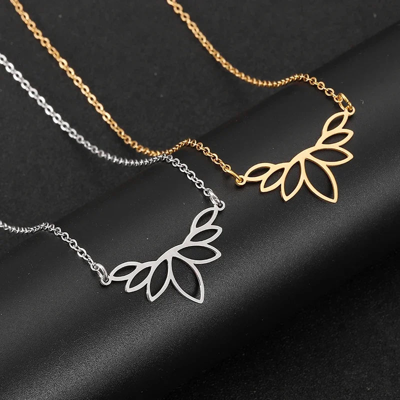 Choker Necklaces Vintage Flower Necklaces Stainless Steel Necklaces Pendant Chain Necklace For Women Jewelry Gifts