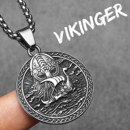 Viking Piraten Amulette Doppelseitige Schnitzerei Männer Halsketten Edelstahl Anhänger Kette Frauen Punk Schmuck Zubehör Geschenke