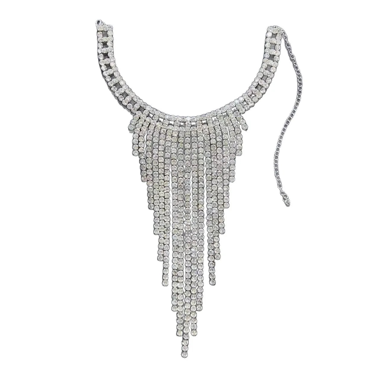 Modische lange Quasten-Anhänger-Halskette für Damen, Party, Abendessen, sexy weißer Strass-Halsband, grenzüberschreitend, beliebt, leuchtend, U-förmig