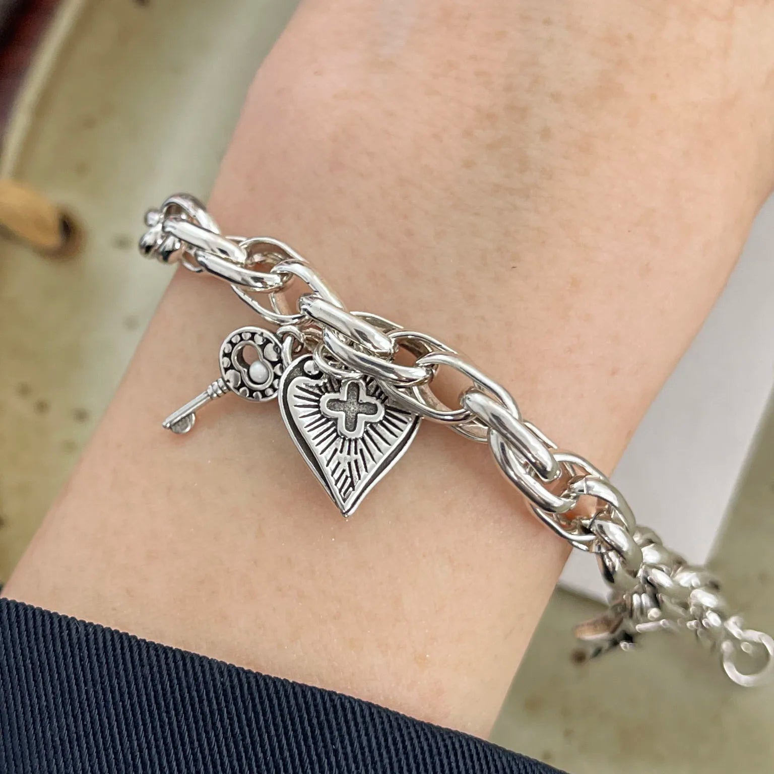 100 % massives 925er-Sterlingsilber-Retro-Armband für Damen und Herren, Vintage, handgefertigt, Vintage-Stil, Herz-Kreuz-Muster-Armband, Geburtstagsgeschenk