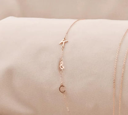 Lemegeton Personal isierte erste Halskette Edelstahl Schmuck A-Z Brief Anhänger mit Haustier Pfote Klee Symbol Halskette Geschenke