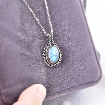 ITSMOS Halskette mit Anhänger aus natürlichem Labradorit, versilbert, schlichter Stein, Vintage-Mode, eleganter Schmuck für Frauen, romantisch